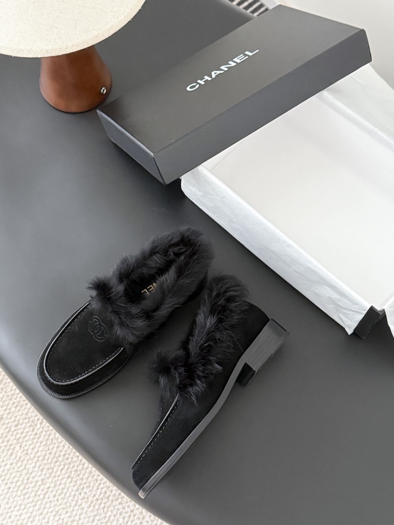 Ch**el loafers